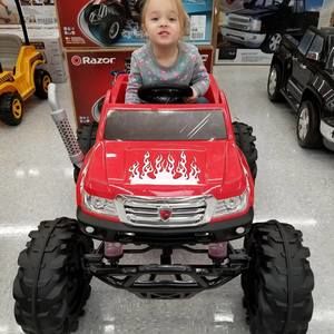 Meet your Posher, Jennifer